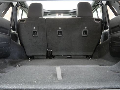 Used 2022 Jeep Wrangler Unlimited Sport AWD/4WD image 27