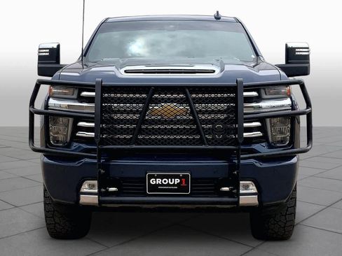 Used 2020 Chevrolet Silverado 2500 High Country w/ Z71 Off-Road Package AWD/4WD image 4