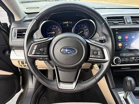 Used 2019 Subaru Outback 2.5i Premium image 4