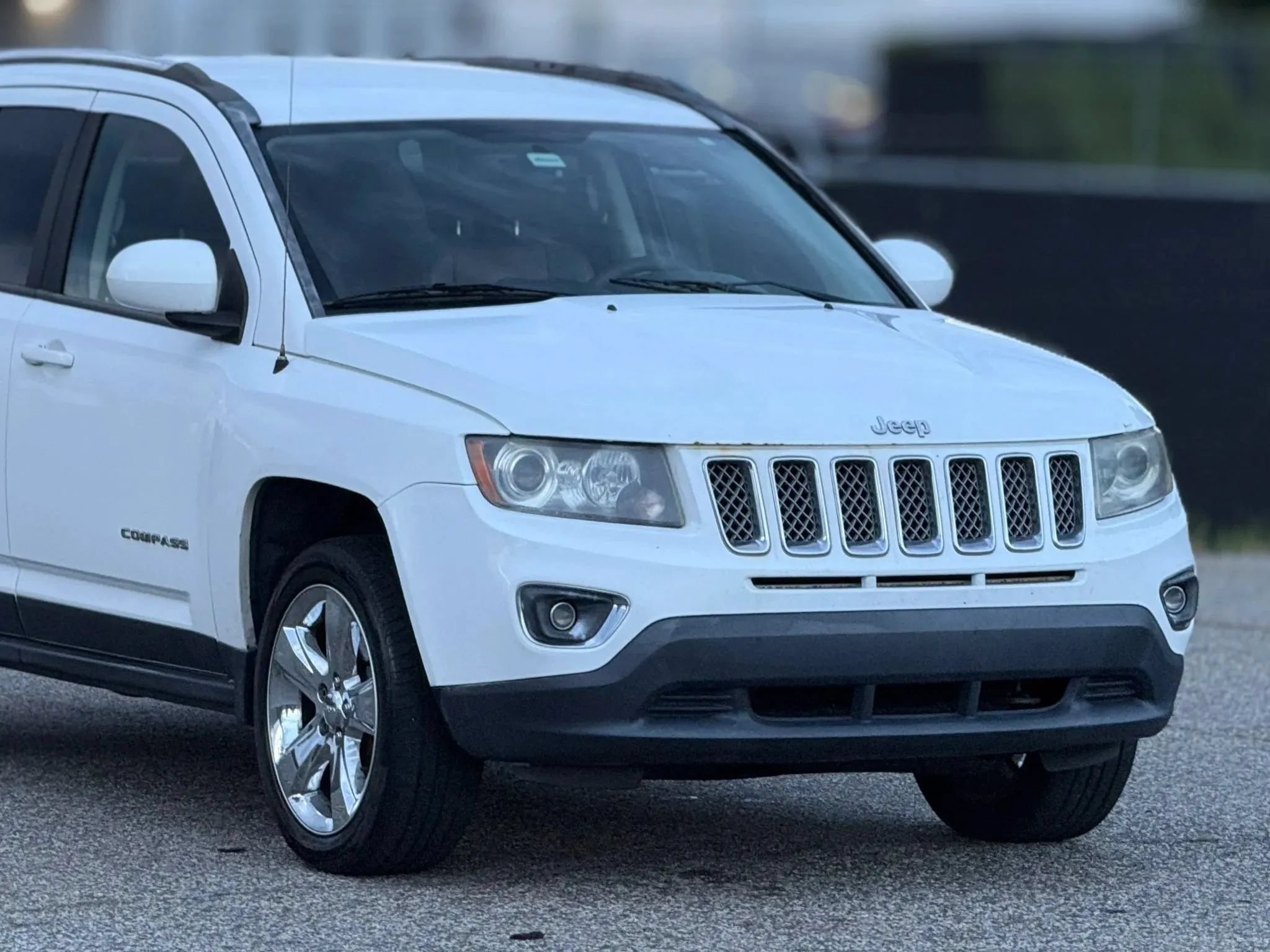 Used 2014 Jeep Compass Limited AWD/4WD image 15