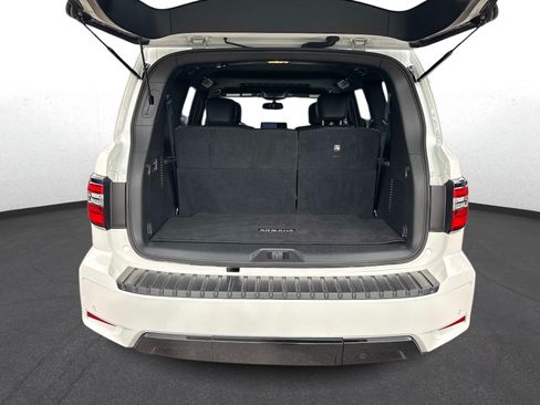 Used 2023 Nissan Armada SL w/ Midnight Edition Package RWD image 11