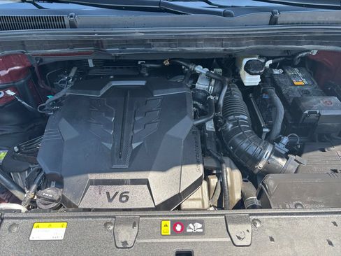 Used 2026 Kia Carnival FWD image 30