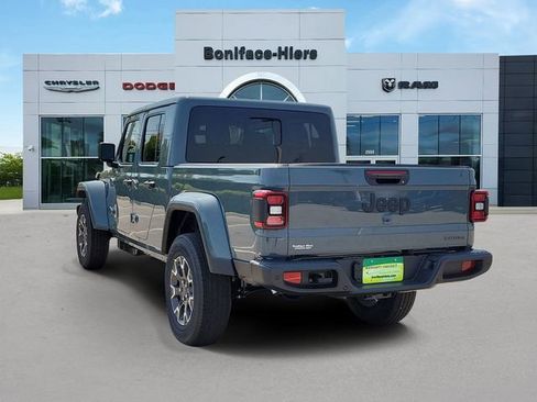 New 2026 Jeep Gladiator Sport image 3