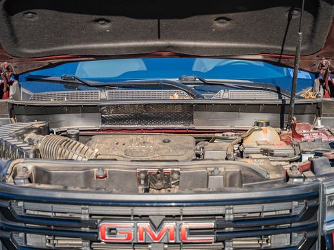 Used 2023 GMC Acadia SLE w/ Driver Convenience Package image 21