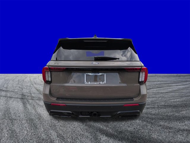 New 2027 Ford Explorer ST-Line AWD/4WD image 5