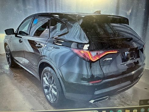 Used 2022 Acura MDX A-Spec AWD/4WD image 2