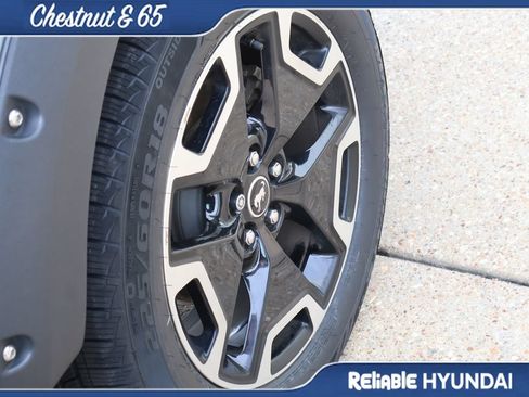 Used 2024 Ford Bronco Sport Outer Banks w/ Tech Package AWD/4WD image 40