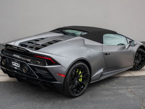 Used 2020 Lamborghini Huracan EVO AWD/4WD image 21