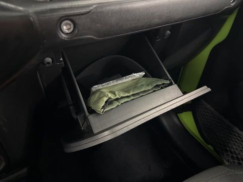 Used 2021 Jeep Gladiator Willys image 49