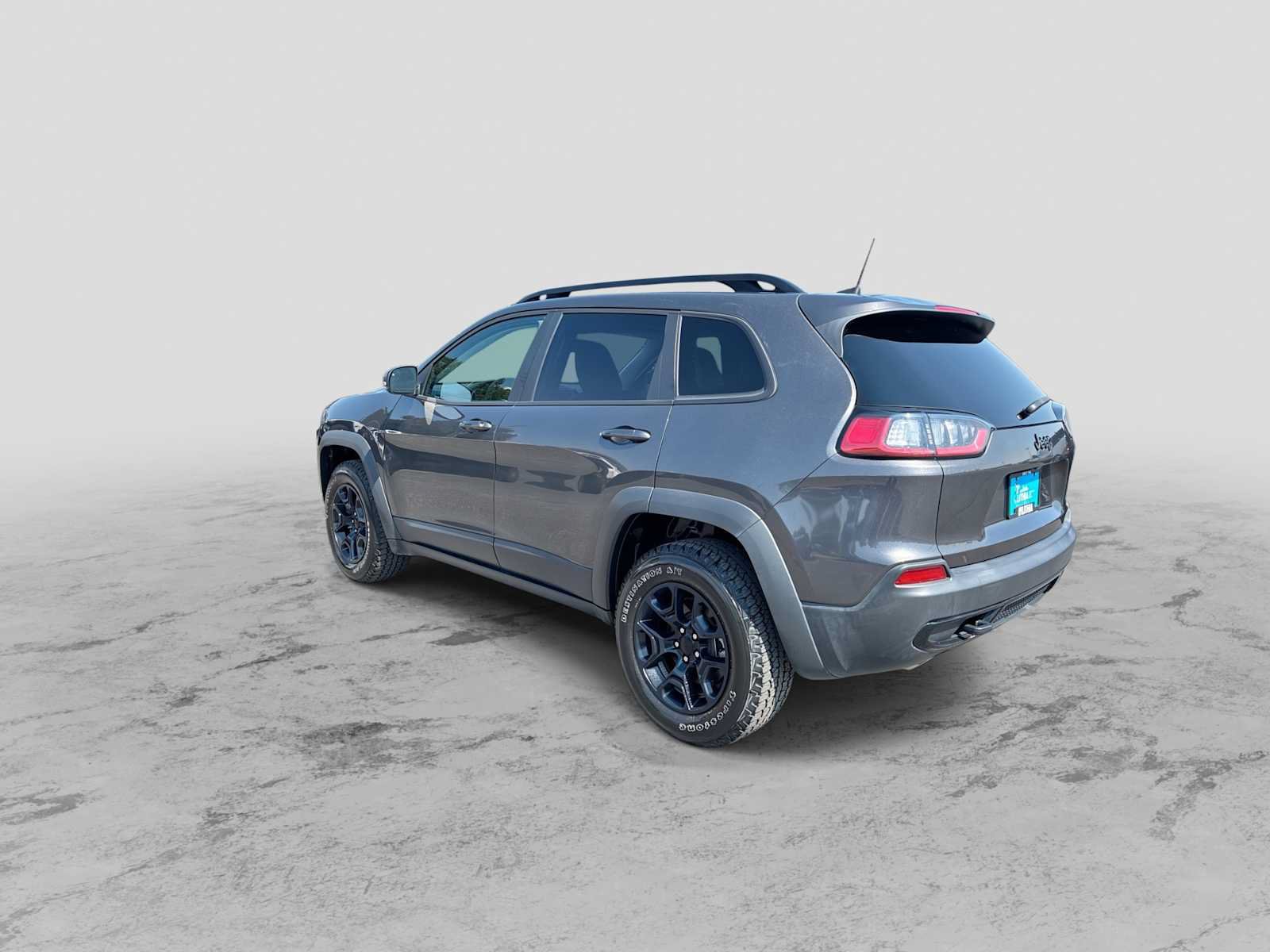 Certified 2022 Jeep Cherokee Latitude AWD/4WD image 6