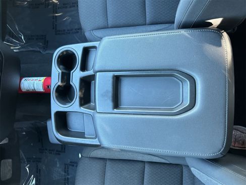 Used 2024 Chevrolet Silverado 2500 LT image 16