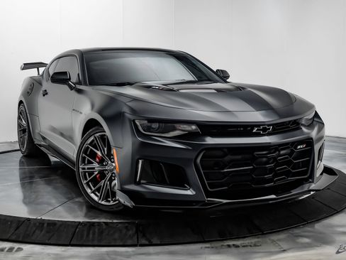 Used 2024 Chevrolet Camaro ZL1 RWD image 22