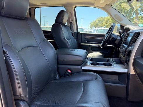 Used 2017 RAM 3500 Laramie AWD/4WD image 17