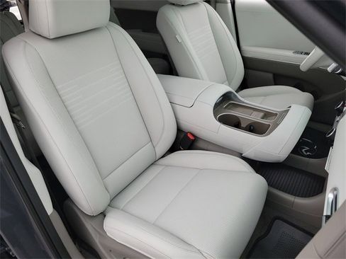 New 2026 Hyundai Palisade Limited image 17