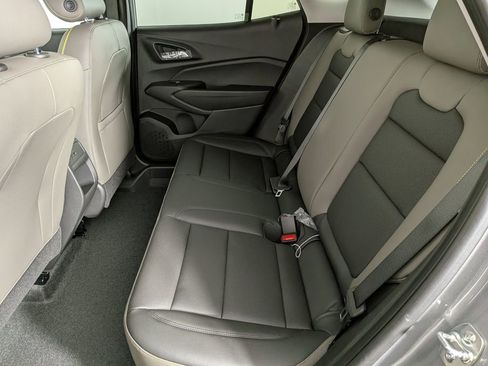 New 2025 Chevrolet Trax ACTIV w/ Driver Confidence Package image 27