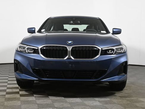 Used 2026 BMW 330i xDrive Sedan w/ Convenience Package AWD/4WD image 10