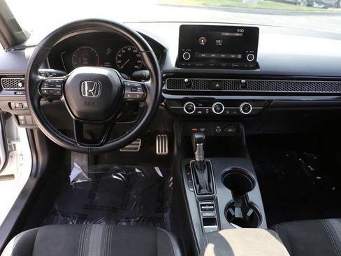 Used 2022 Honda Civic Sport image 18