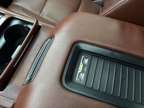 Used 2016 Chevrolet Tahoe LTZ image 27