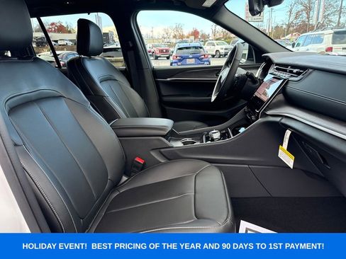 New 2025 Jeep Grand Cherokee Limited w/ Luxury Tech Group II image 29