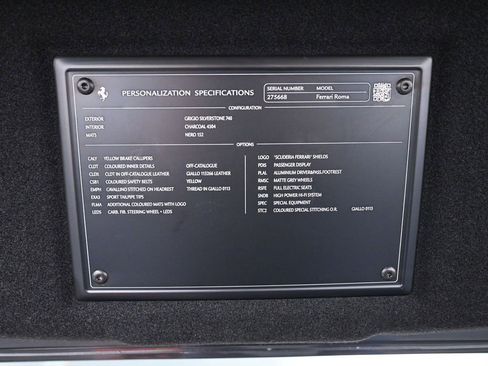 Used 2022 Ferrari Roma image 33