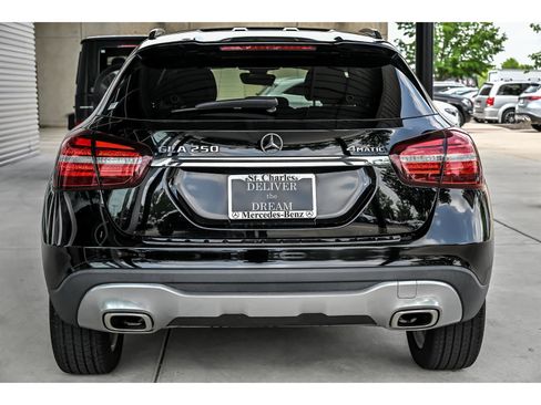 Used 2020 Mercedes-Benz GLA 250 4MATIC image 7