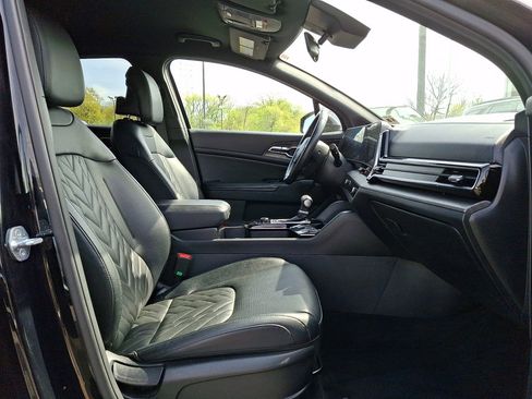 Used 2023 Kia Sportage X-Line image 11