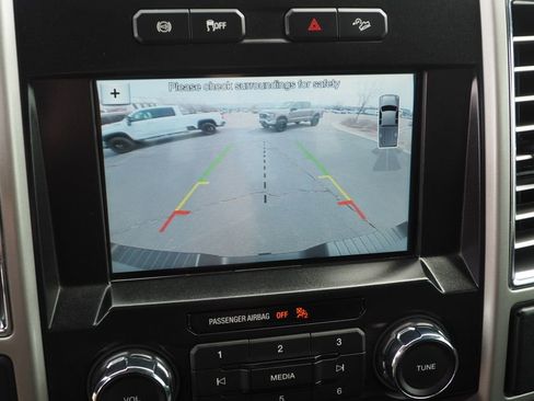 Used 2017 Ford F350 Lariat w/ Chrome Package image 26