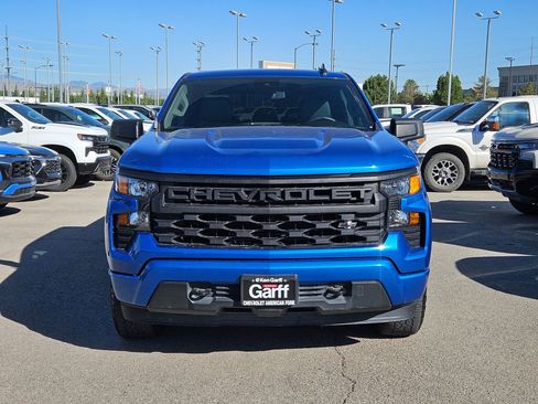 Used 2022 Chevrolet Silverado 1500 Custom AWD/4WD image 9