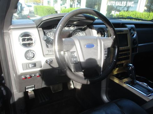 Used 2011 Ford F150 Lariat w/ Lariat Chrome Pkg image 14