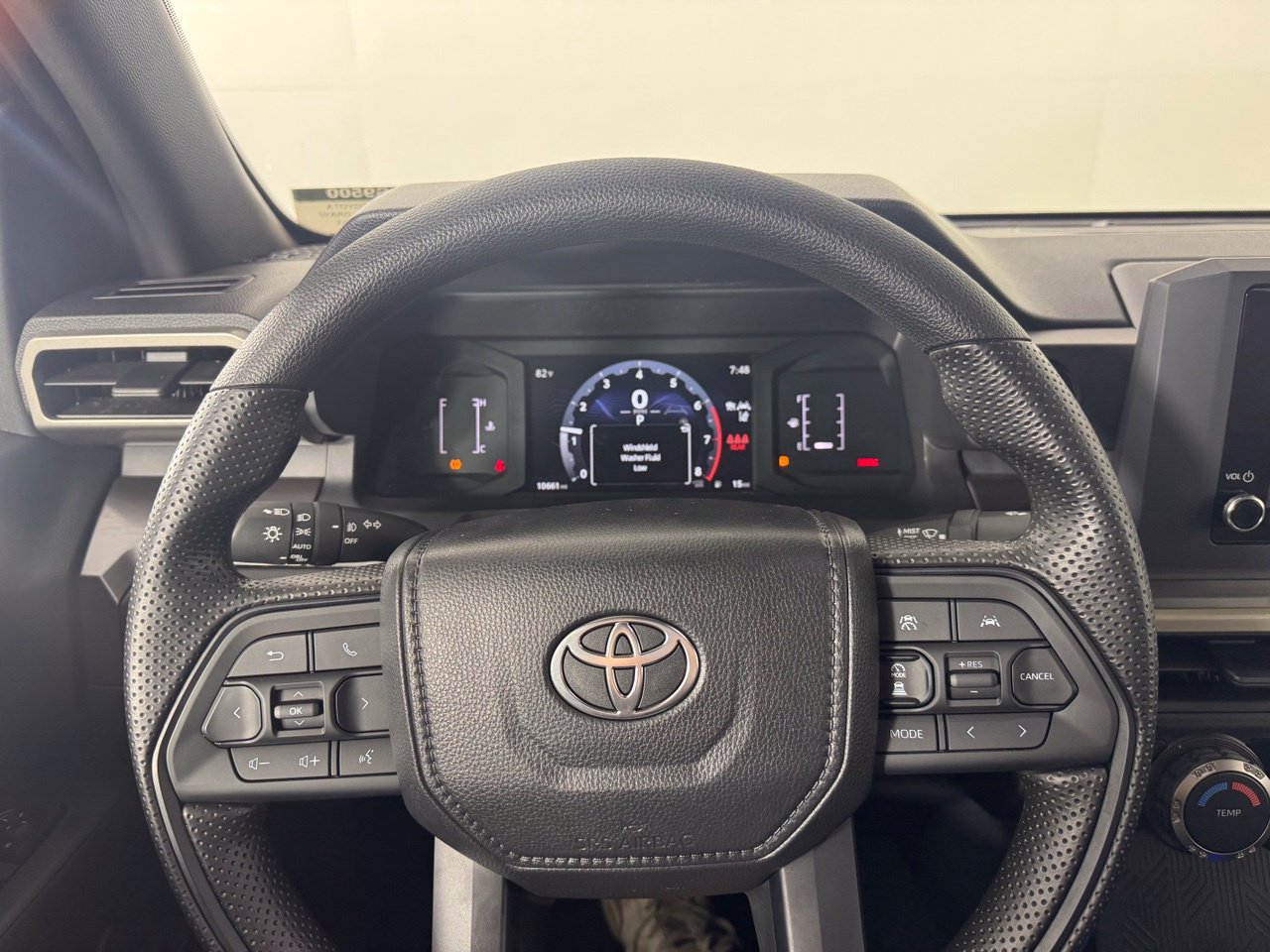 Used 2026 Toyota Tacoma SR5 AWD/4WD image 15