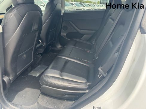 Used 2023 Tesla Model Y Long Range AWD/4WD image 13