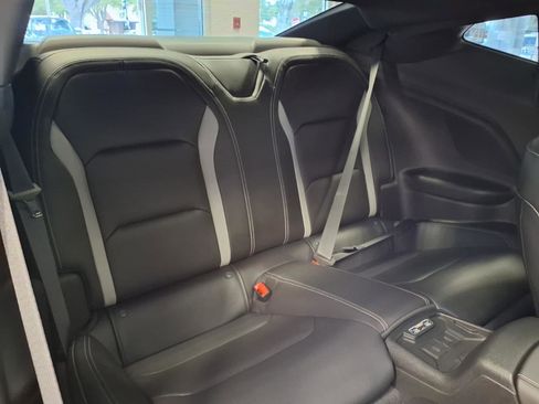 Used 2022 Chevrolet Camaro SS RWD image 12