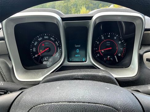 Used 2015 Chevrolet Camaro LS image 17