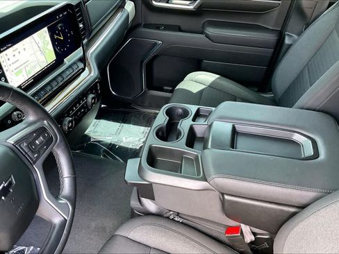 Used 2023 Chevrolet Silverado 1500 LT RWD image 17
