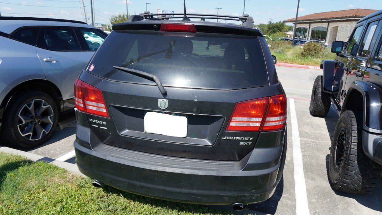 Used 2010 Dodge Journey SXT w/ Flexible Seating Group FWD image 7