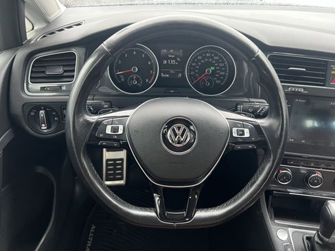 Used 2018 Volkswagen Golf Alltrack SE image 26