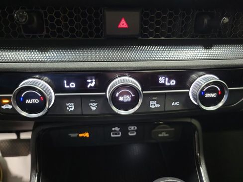 Used 2024 Honda CR-V EX image 39