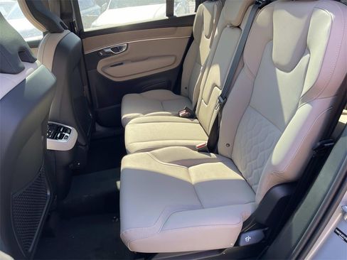 Certified 2026 Volvo XC90 B5 Core AWD/4WD image 18