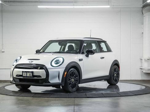 Certified 2024 MINI Cooper SE FWD image 3