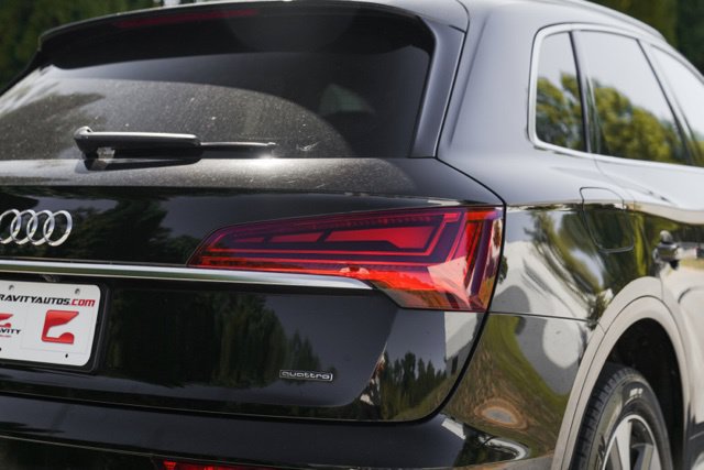 Used 2023 Audi Q5 2.0T Premium Plus w/ Premium Plus Package AWD/4WD image 11