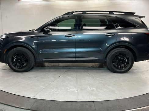 Used 2024 Kia Sorento SX Prestige w/ Olive Brown Leather Package image 2