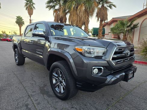 Used 2016 Toyota Tacoma Limited w/ Towing Package image 1