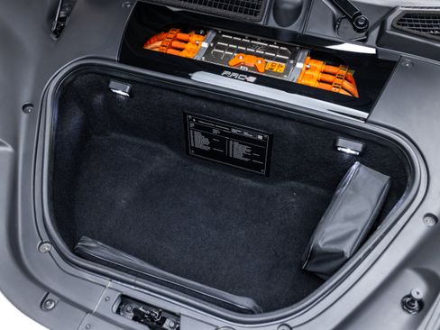 Certified 2023 Ferrari SF90 Stradale Coupe image 56