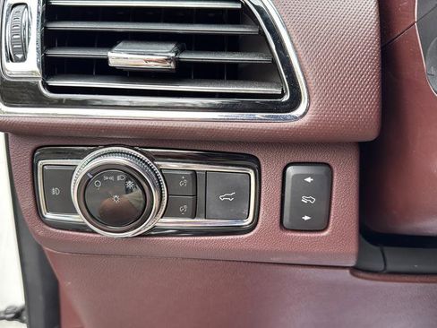 Used 2021 Lincoln Navigator L Black Label w/ Special Edition Package AWD/4WD image 33