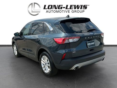 Used 2022 Ford Escape SE w/ Convenience Package FWD image 4