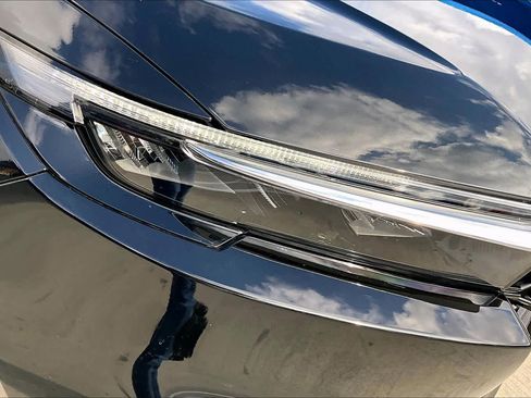 Used 2024 Honda CR-V EX image 27