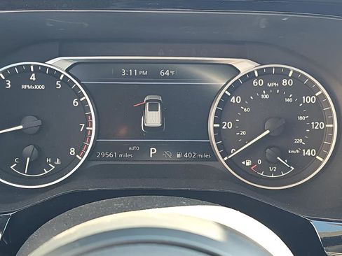 Used 2025 Nissan Pathfinder SV FWD image 7