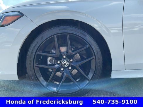 Certified 2024 Honda Civic Sport image 11