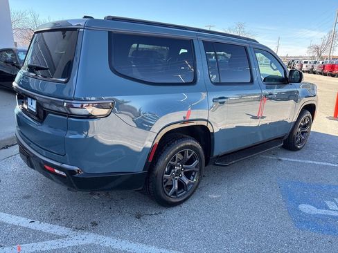 New 2026 Jeep Grand Wagoneer Limited AWD/4WD image 30