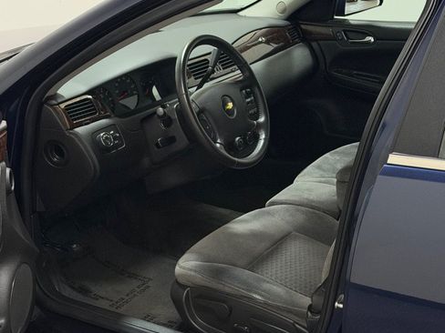 Used 2012 Chevrolet Impala LS FWD image 8
